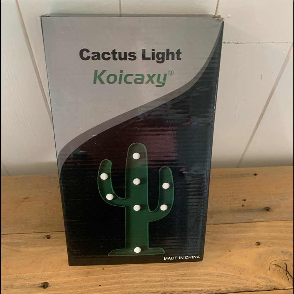 LED Cactus Light Decor 🌵 NIB! - Picture 2 of 3